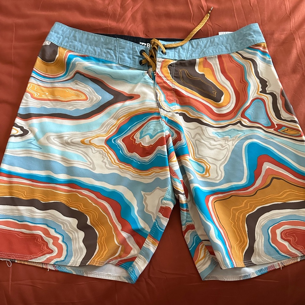 Men’s boardshorts